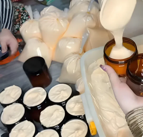 Korean Zafrani Whitening Cream – Imported Quality Formula (250g)